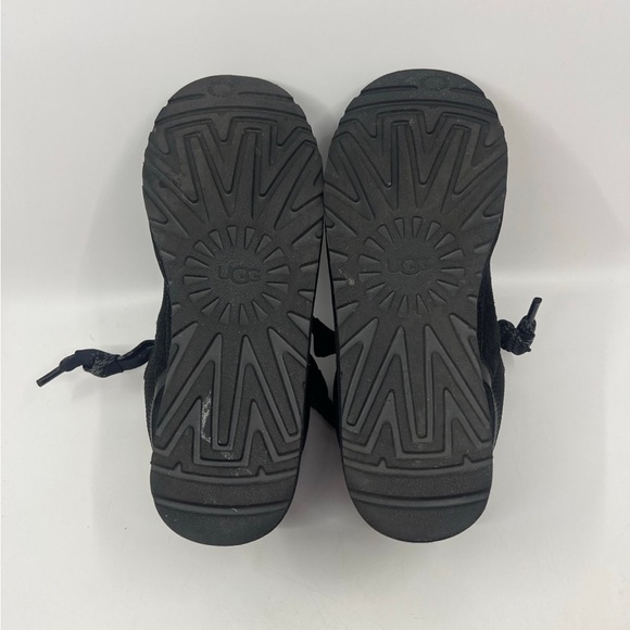 UGG LOWMEL WOMEN'S BOOT/SNEAKER SUEDE BLACK Sz 10 - Picture 5 of 7